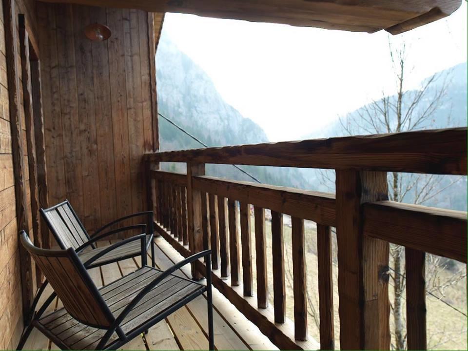La Case Bed & Breakfast Abondance Exterior photo